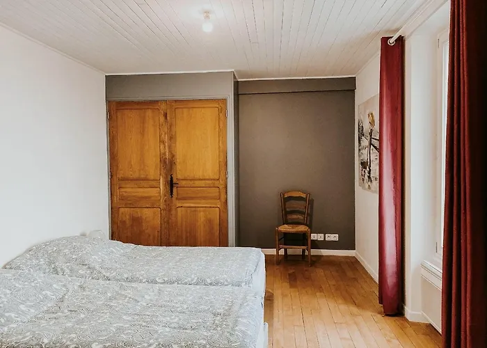 Le Val Suzenay Country house Vendeuvre-sur-Barse