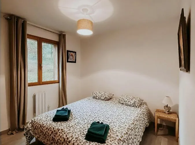 Le Val Suzenay Country house *